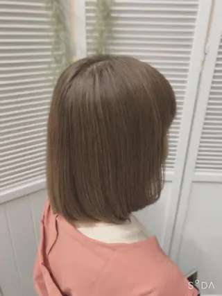 ミディアム TREE 銀座/鳥海 祐輔のヘアスタイル