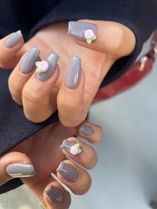 ネイル IROHA NAIL Kurumi🪽🫧のネイルデザイン