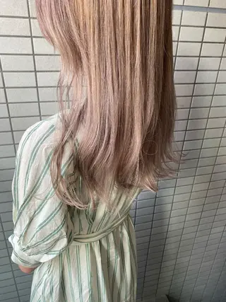 ロング カラー コマツリサ ROCCO eastのヘアスタイル