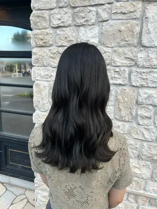 カラー Mei /オリーブ カラー/アレンジのヘアスタイル