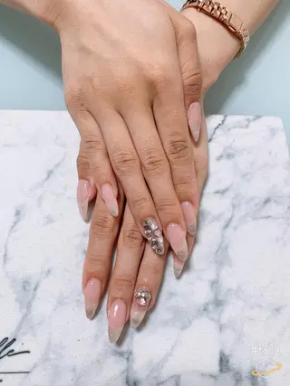 ネイル 🌙🫧CHARME (RUKA)🦋🫧のネイルデザイン