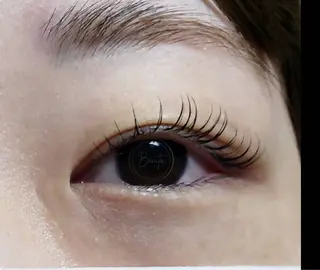 マツエク・マツパ bonita所属・山本 マツゲのマツエク・マツパデザイン