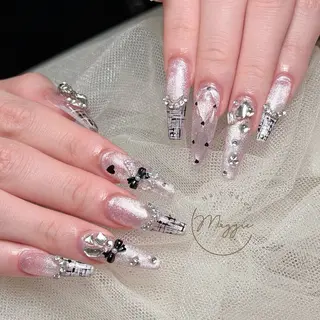 ネイル Maggie Nail🦩のネイルデザイン