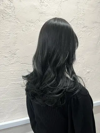 セミロング カラー 🩵似合わせカット SEIRA🩵のヘアスタイル