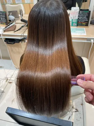 ロング 縮毛矯正、髪質改善／ 松田 龍之介のヘアスタイル