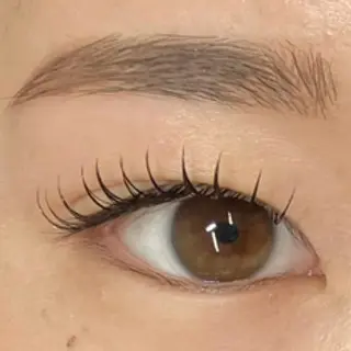 マツエク・マツパ まつげと眉毛のお店Sakura Lash【サクララッシュ】所属・【ダメージケア特化】 🌸 サクララッシュの眉毛・アイブロウイメージ