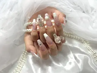 ネイル -ému- k.oのネイルデザイン