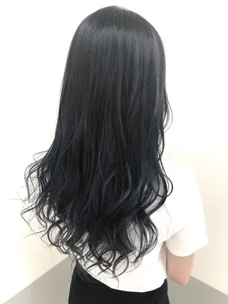ロング カラー OFF YUYAのヘアスタイル