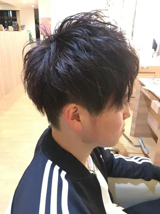 ショート カラー メンズ メンズカット 三村洸斗のヘアスタイル