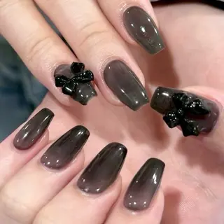 ネイル LORAN  Lim EYE&NAIL【ローランリム】所属・LORAN Lim 紫月のネイルデザイン