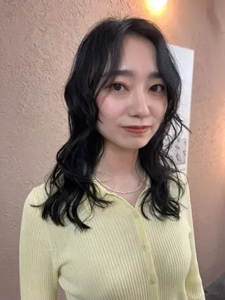 セミロング レイヤー/ケアパーマ /ニュアンス/モードのヘアスタイル