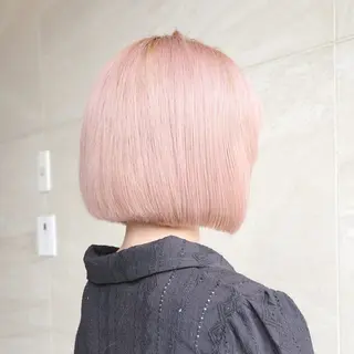 ショート カラー 梅田のブリーチ特化 美容師KAI🥰のヘアスタイル
