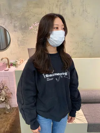 ロング カラー yupi🐈⬛ レイヤー/パーマのヘアスタイル