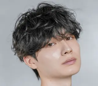 ショート パーマ メンズ 冨永 圭人のヘアスタイル