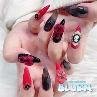 ネイル BLUEM所属・BLUEM さやかのネイルデザイン