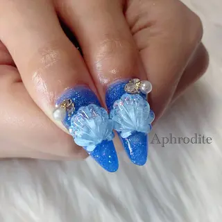ネイル Aphrodite パラジェル認定サロンのネイルデザイン