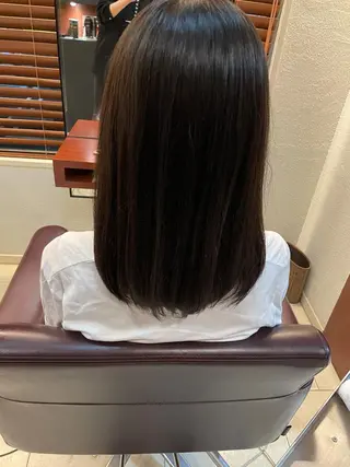 ミディアム こすげひろと カラー講師のヘアスタイル