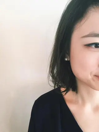 ショート カラー conne& ririのヘアスタイル