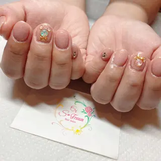 ネイル Nail Salon S-Traum所属・Nail Salon S-Traumのネイルデザイン
