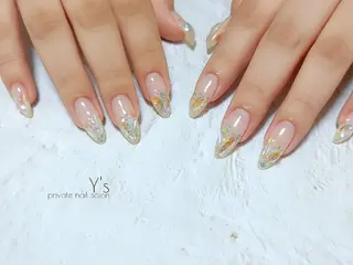 ネイル YUMI NAGAI  のネイルデザイン
