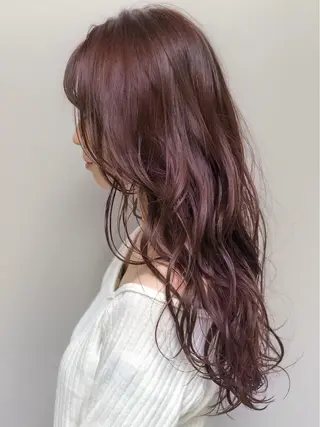 ロング カラー ヘアアレンジ 能登谷 きよのヘアスタイル