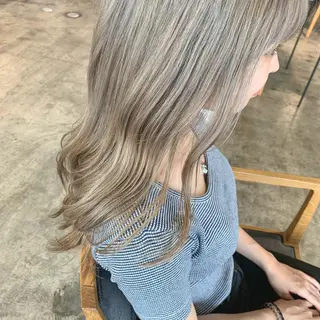 ロング etore 矢場町 南沙希のヘアスタイル