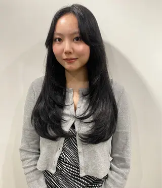 カラー AO所属・RISAKO 艶髪モテヘア🎀府中のヘアスタイル