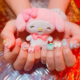 ネイル 半村 明のネイルデザイン