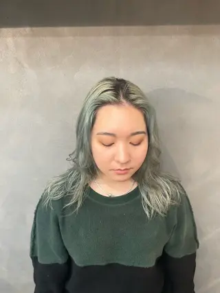 ロング カラー TNB TOKYO所属・Insta 指名 No.1KURUMIのヘアスタイル