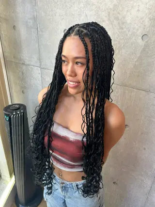 ロング ヘアアレンジ 濱田 春瑠のヘアスタイル