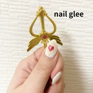 セミロング RISA nail gleeのネイルデザイン
