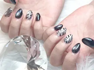 ネイル shasha所属・shasha IKUMIのネイルデザイン