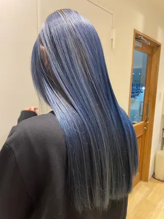 ロング カラー kawabe maikoのヘアスタイル