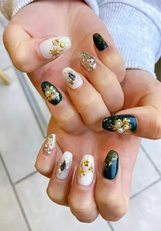 ネイル Nest 平出のネイルデザイン