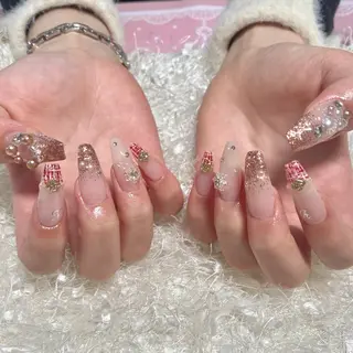 ネイル Nail&eye Belire 新宿のネイルデザイン