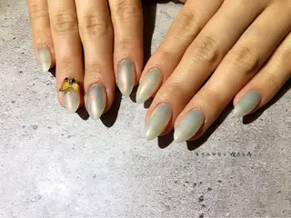 ネイル 伊藤 美里のネイルデザイン