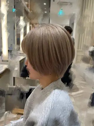 ショート ✨パーマ得意 伊藤秀明✨✨のヘアスタイル