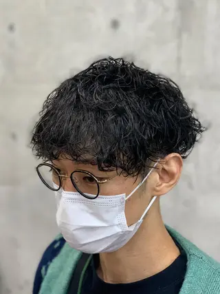 ショート パーマ メンズ クセを最大限に活かす メンズパーマ奈良大祐のヘアスタイル