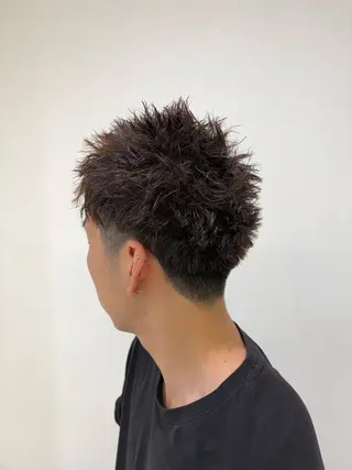 パーマ メンズ メンズパーマ/ スパイキー/フェードのヘアスタイル