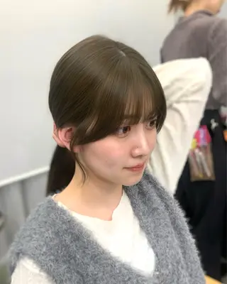 セミロング shes茶屋町アリサ 🎀顔周り×韓国風のヘアスタイル