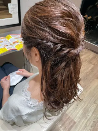 ロング ヘアアレンジ k-twoたき✨艶感 カラー/美髪矯正のヘアスタイル