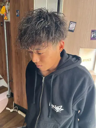 ショート カラー パーマ メンズ メンズ特化 店長 松元のヘアスタイル