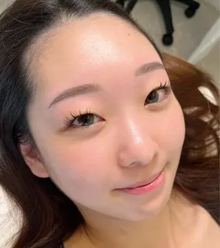 アイブロウ ulu 眉毛ハーブ毛穴肌改善の眉毛・アイブロウイメージ