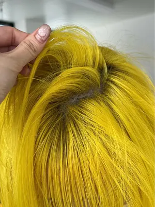 カラー 小林 美咲のヘアスタイル