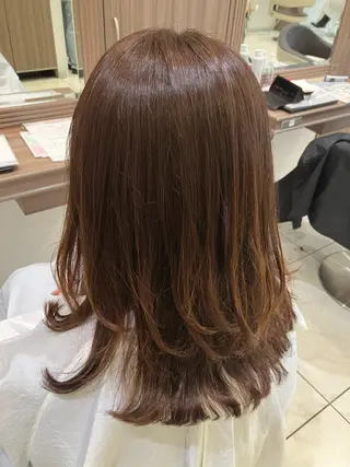 ミディアム 🧡Ash 新杉田🧡山本のヘアスタイル