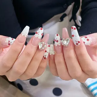 ネイル DIAMOND 💅のネイルデザイン