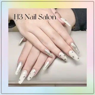 ロング H3 ネイル サロンのネイルデザイン