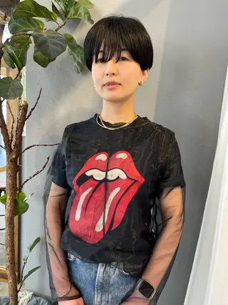 ショート (h)wim ウィムのヘアスタイル