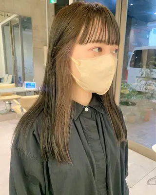 ミディアム カラー iLi所属・iLi 《イリ》のヘアスタイル