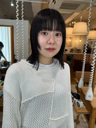 ミディアム TOYOSHIMA SHUGOのヘアスタイル
